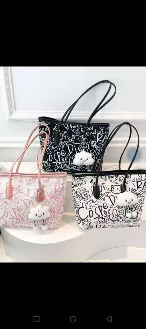 Tote bag
