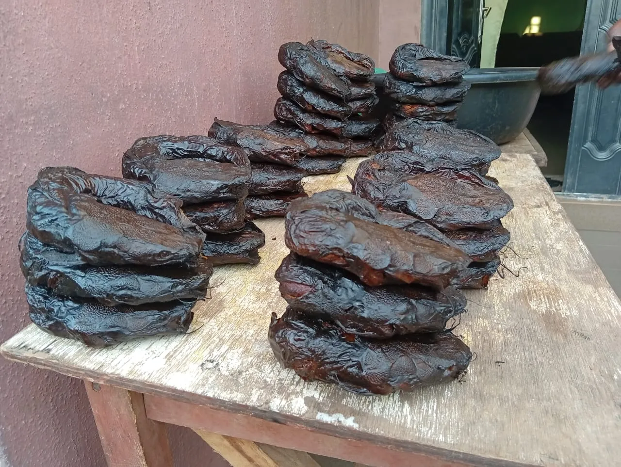 Sweet dry fish — photo 1 of 2