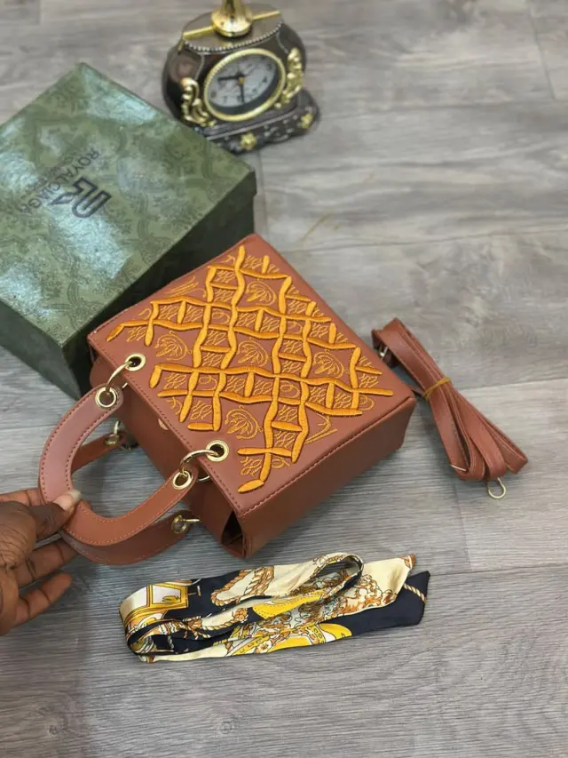 Ladies bag