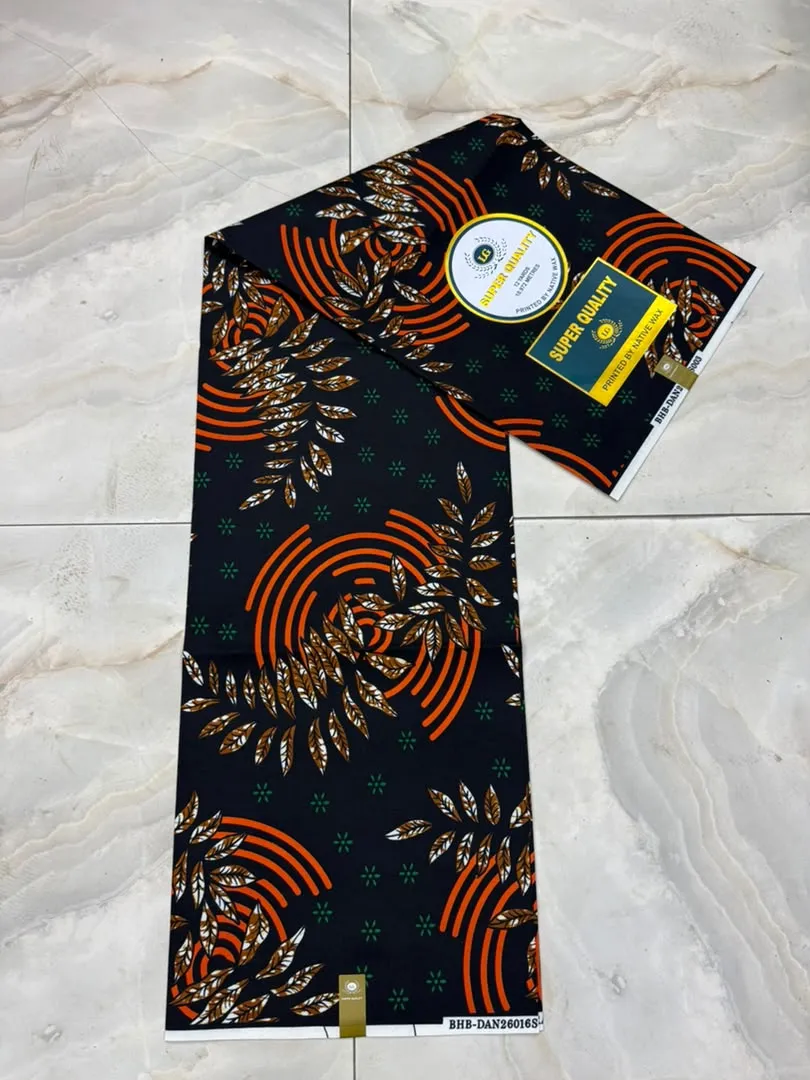 Small Grade Ankara fabrics wrappers — photo 6 of 6
