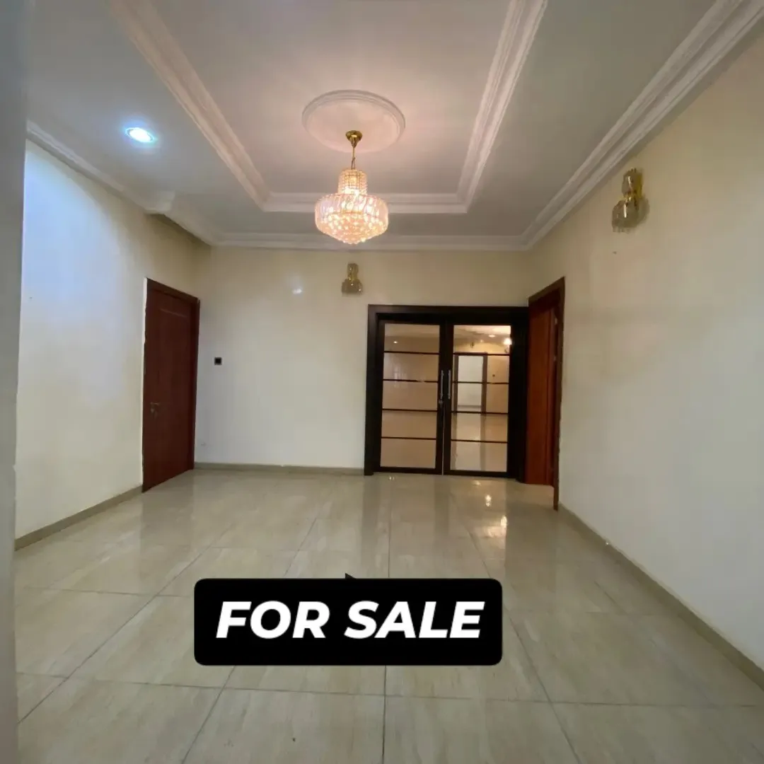 5 BEDROOM BUNGALOW WITH BQ FOR SALE❗️ — photo 5 of 12