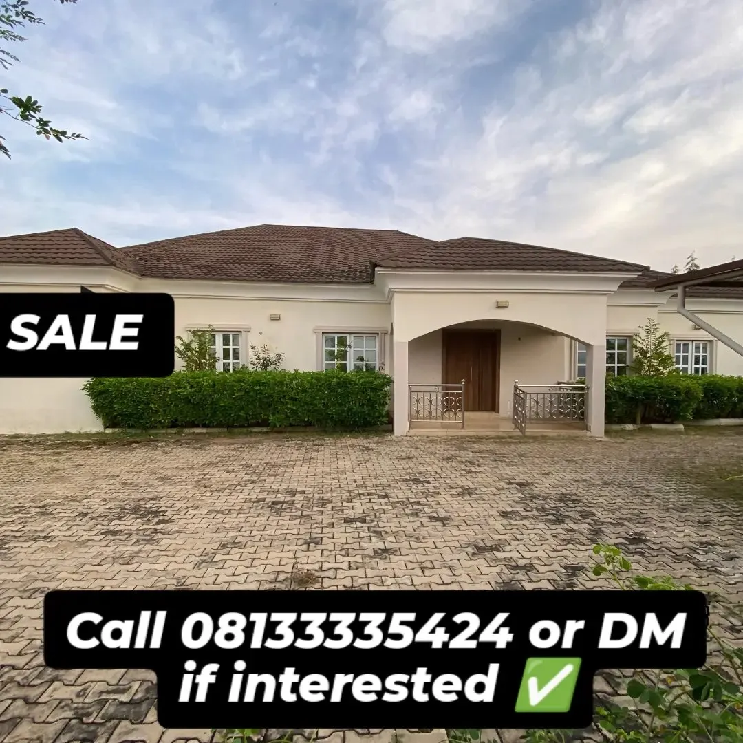 5 BEDROOM BUNGALOW WITH BQ FOR SALE❗️ — photo 6 of 12