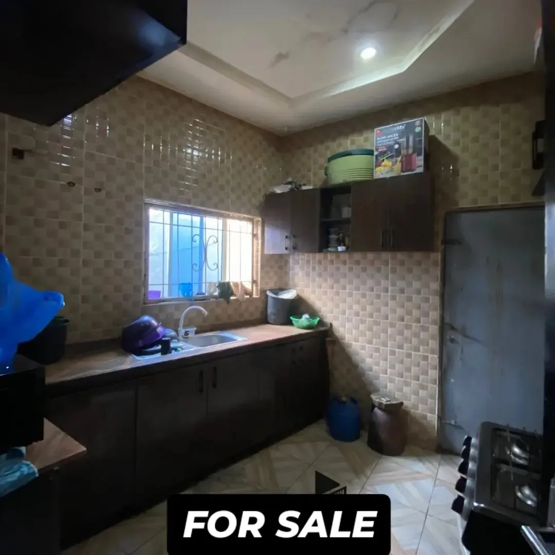 3 BEDROOM BUNGALOW WITH BQ FOR SALE❗️ — photo 8 of 12